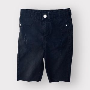 BooHoo TALL size 4 black raw cut distressed high rise jean shorts